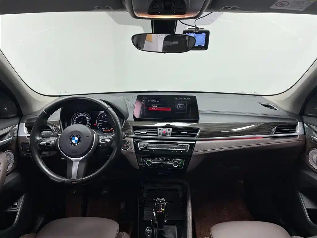BMW X1 2022 — фото 15