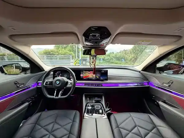 BMW 7 Series 2025