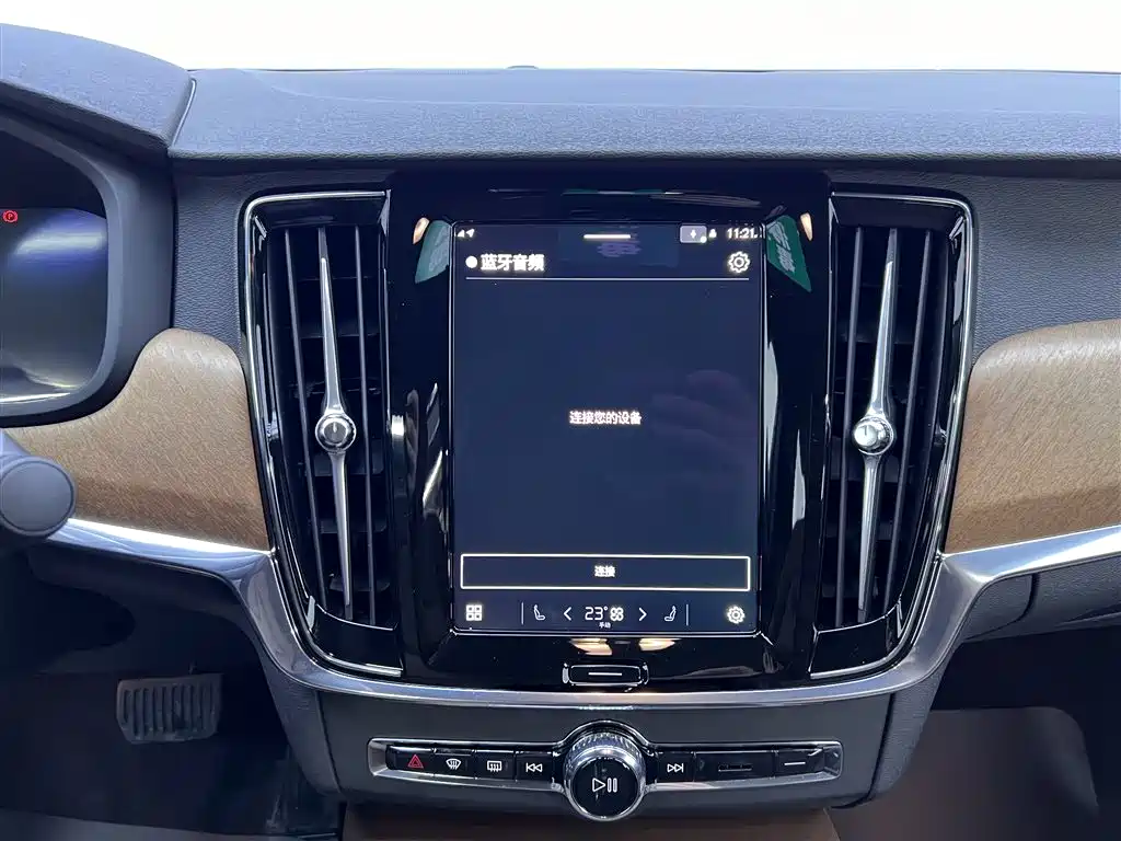 Volvo S90 2025 — фото 21