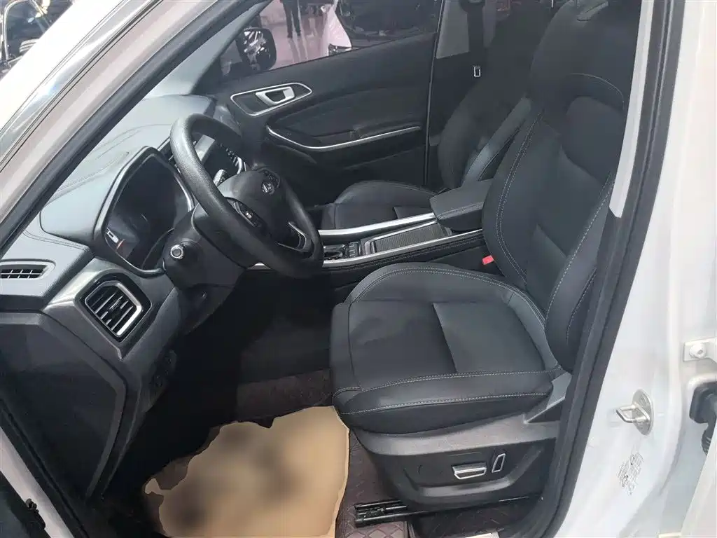 Chery Tiggo 8 2019 — фото 15
