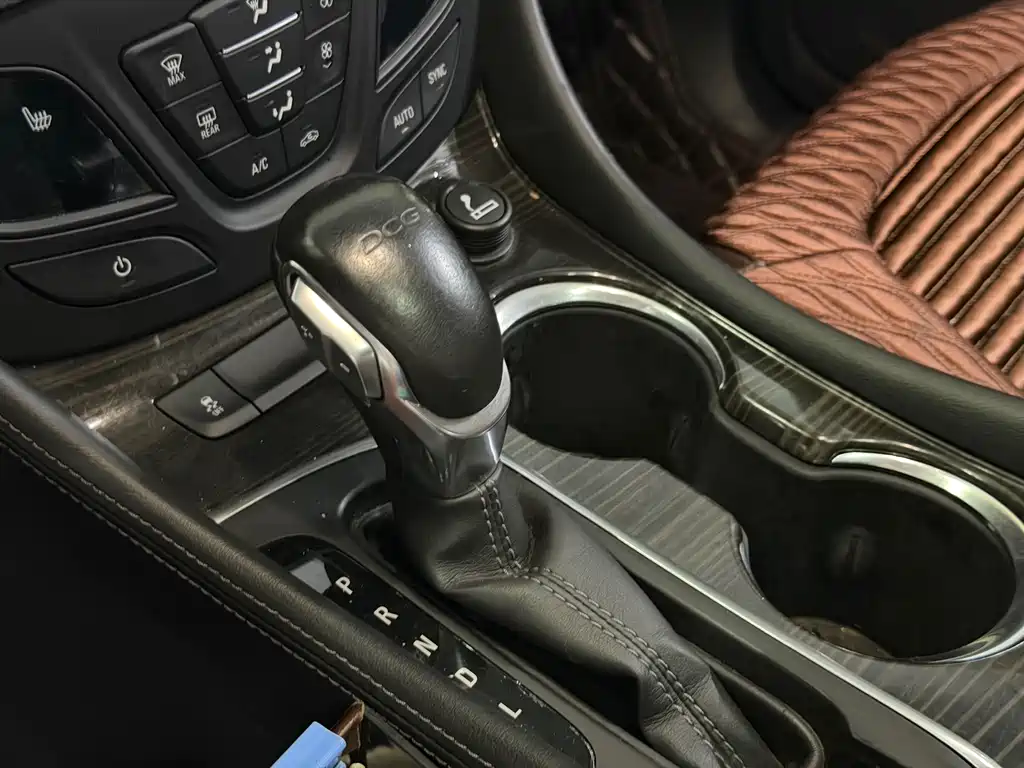 Buick Envision Plus 2018 — фото 13
