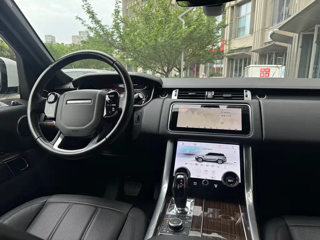 Land Rover Sport PHEV 2019 — фото 23