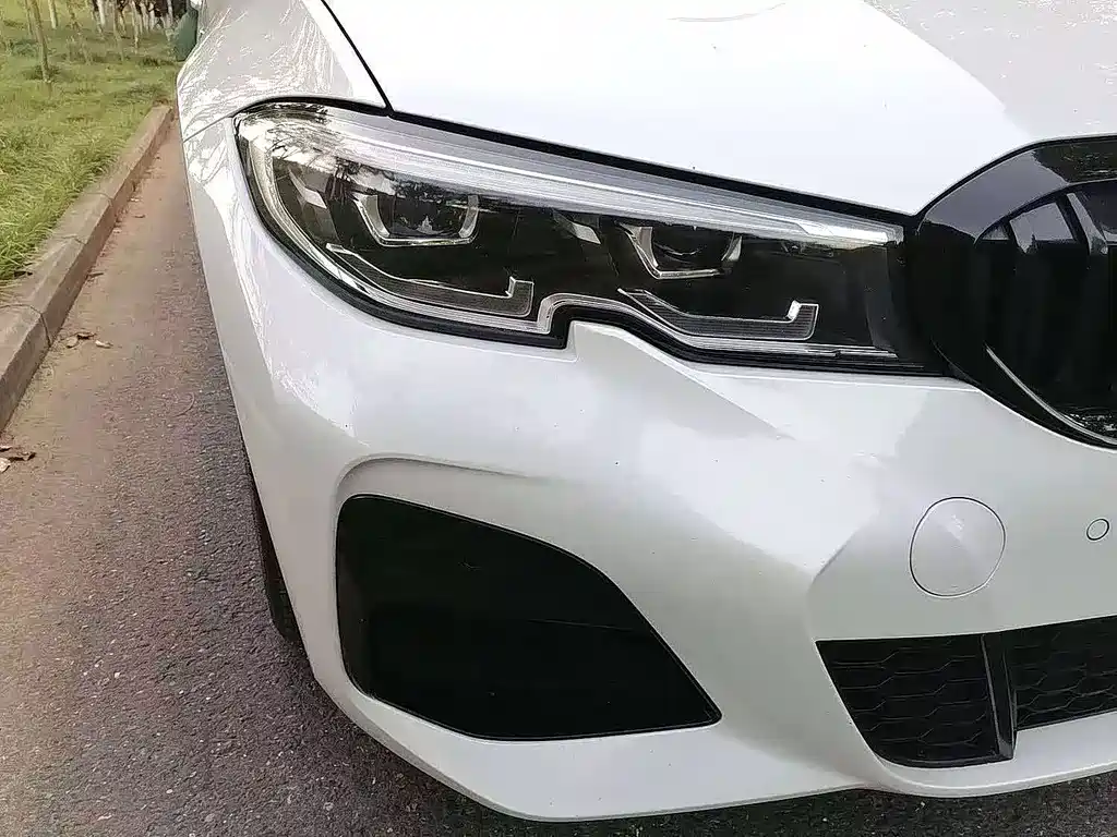BMW 3 Series 2020 — фото 12