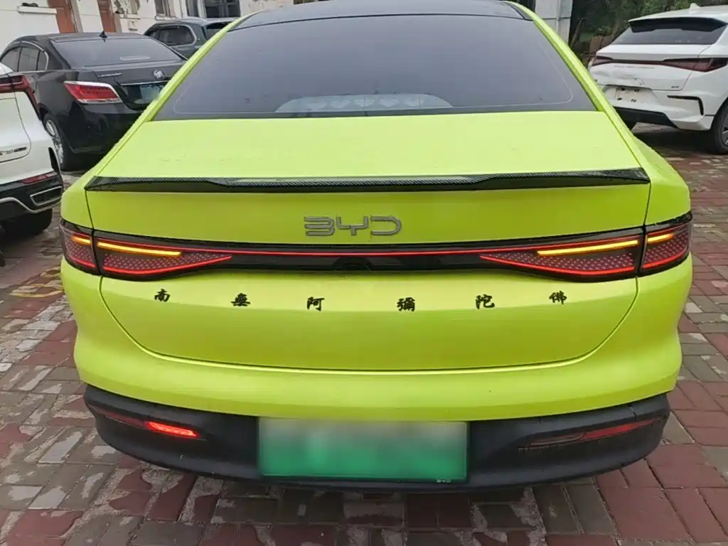 BYD Seal 05 DM-i 2025 — фото 6