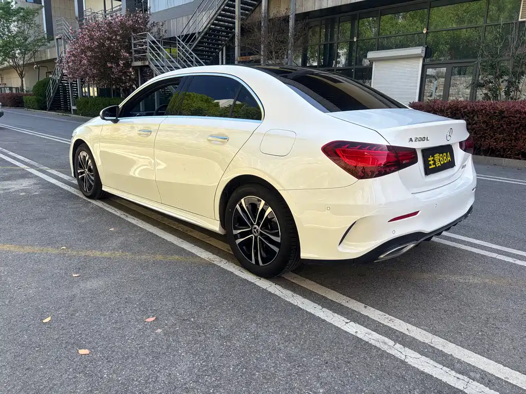 Mercedes-Benz A-Class 2023 — фото 21