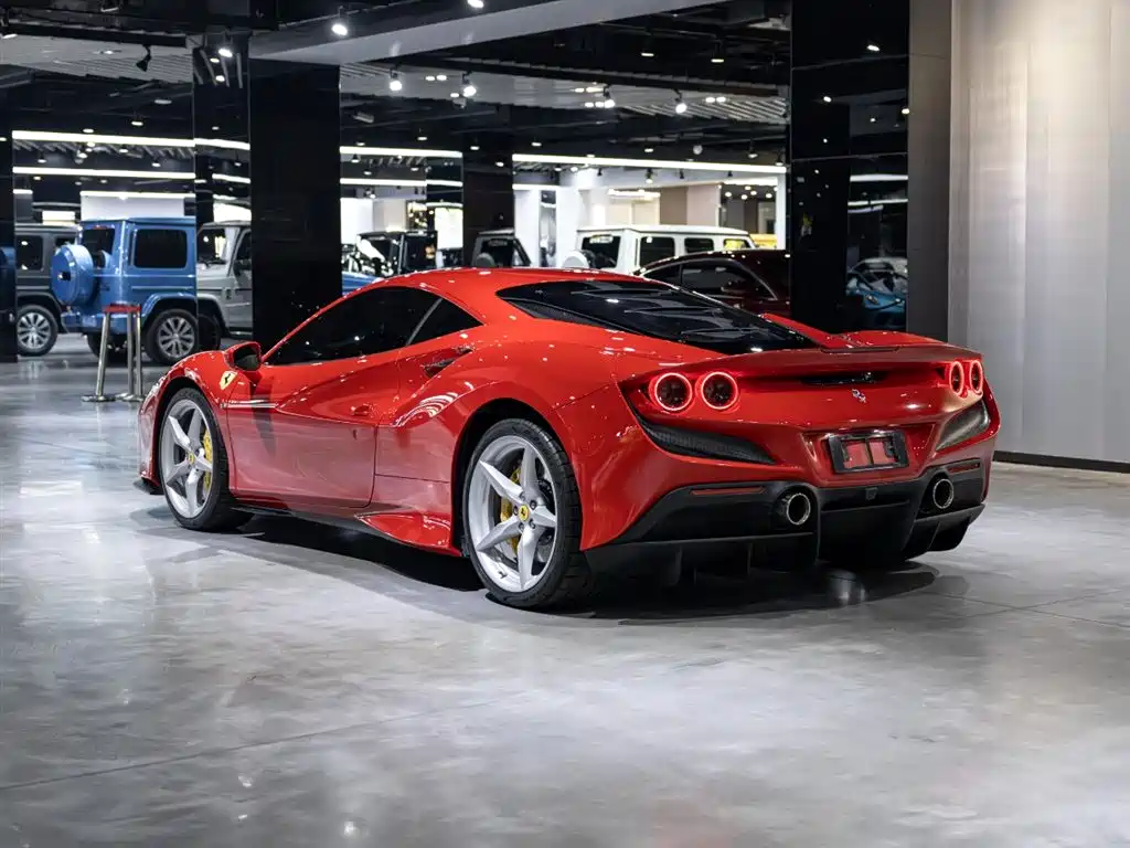 Ferrari F8 2022 — фото 6