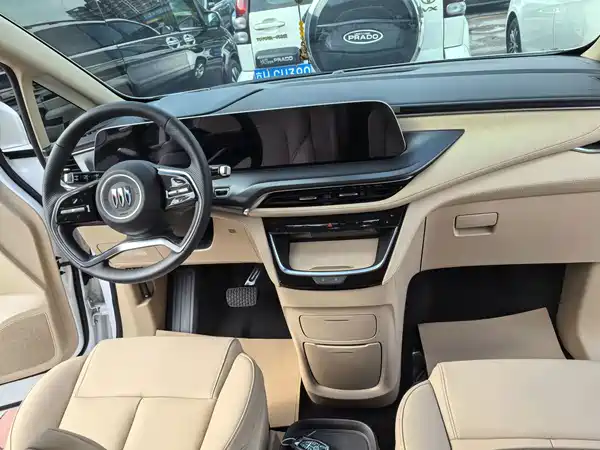 Buick GL8 2026