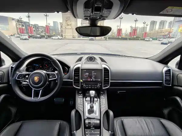 Porsche Cayenne 2018