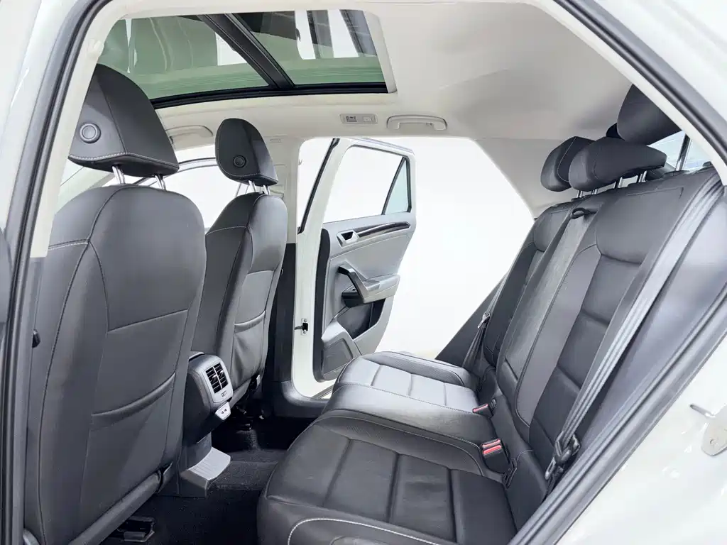 Volkswagen T-Roc 2022 — фото 8