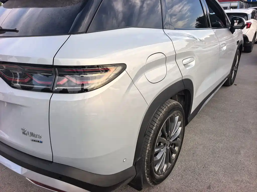 BYD Song Ultra 2026 — фото 9
