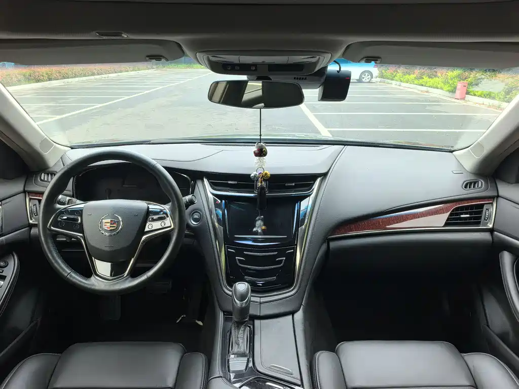 Cadillac CTS 2015 — фото 10