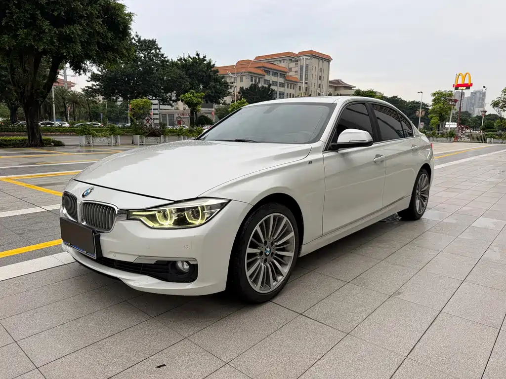 BMW 3 Series 2018
