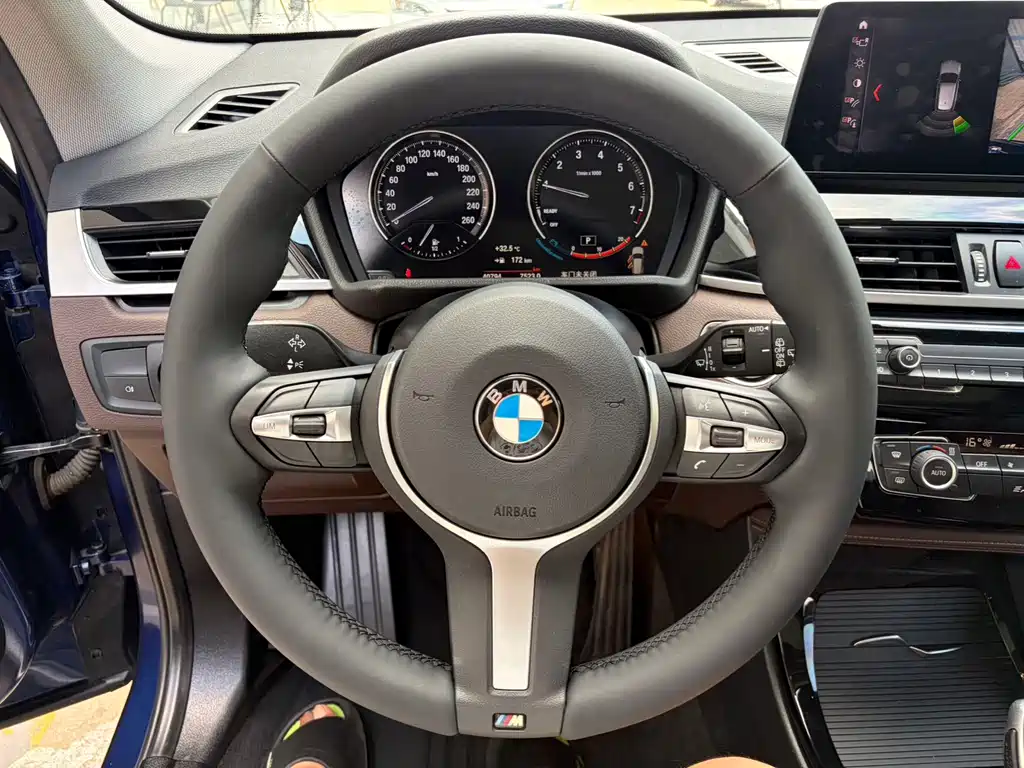 BMW X1 2020 — фото 12