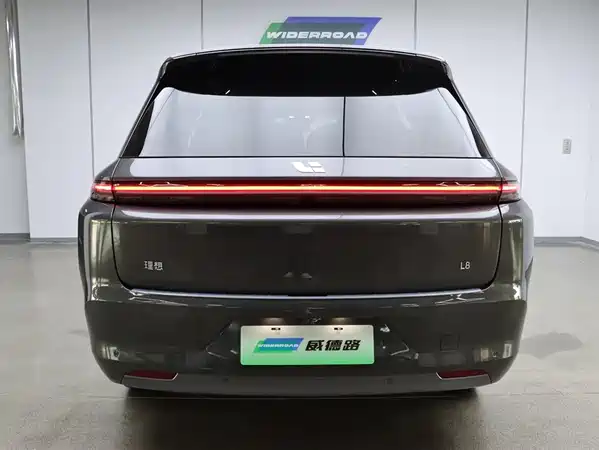 Li Auto L8 2023
