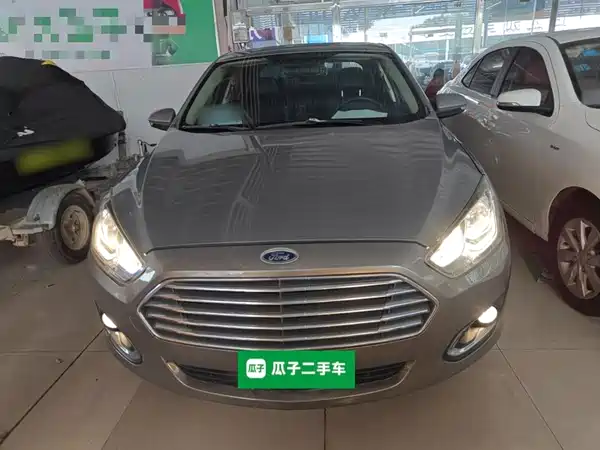 Ford Escort 2017