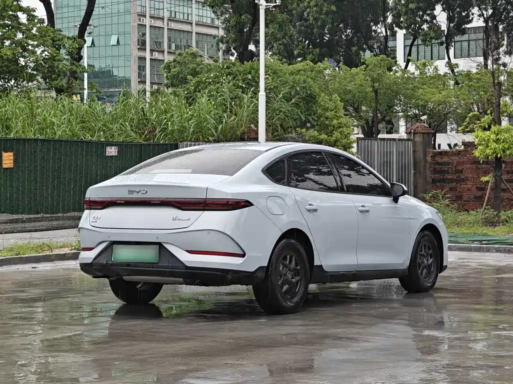 BYD Qin PLUS 2025