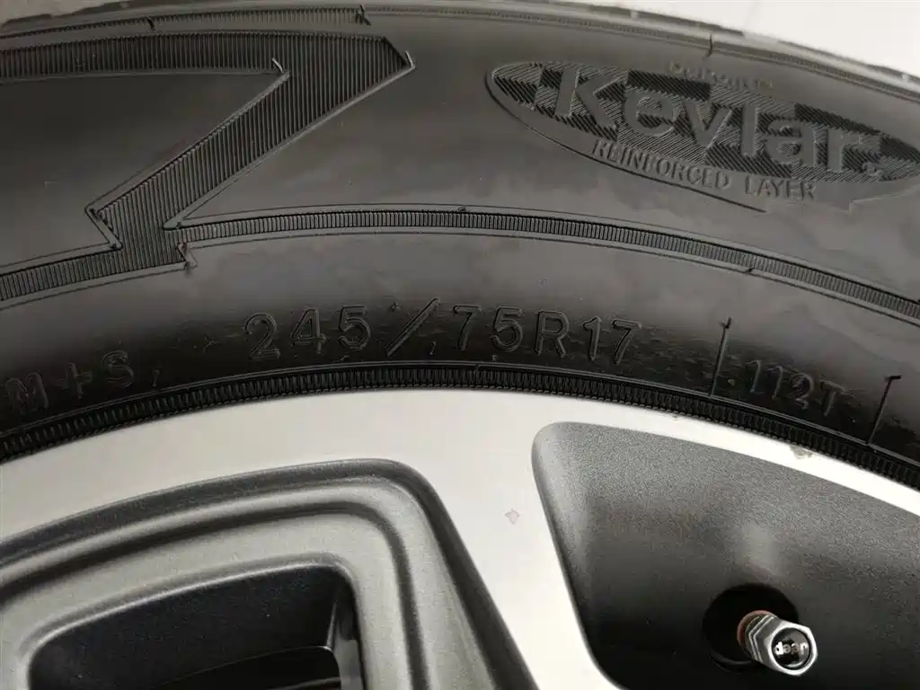 Jeep Wrangler 2017 — фото 24