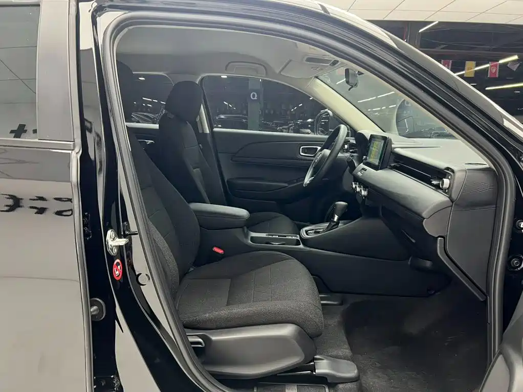 Honda Vezel 2023 — фото 16