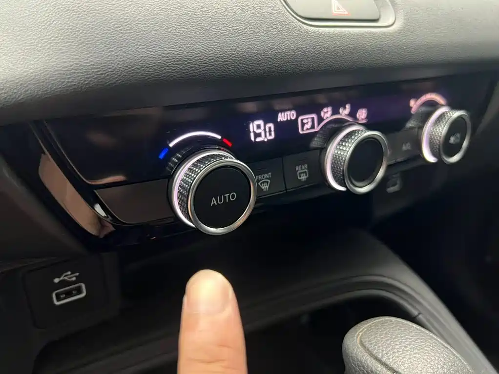 Honda Vezel 2023 — фото 20