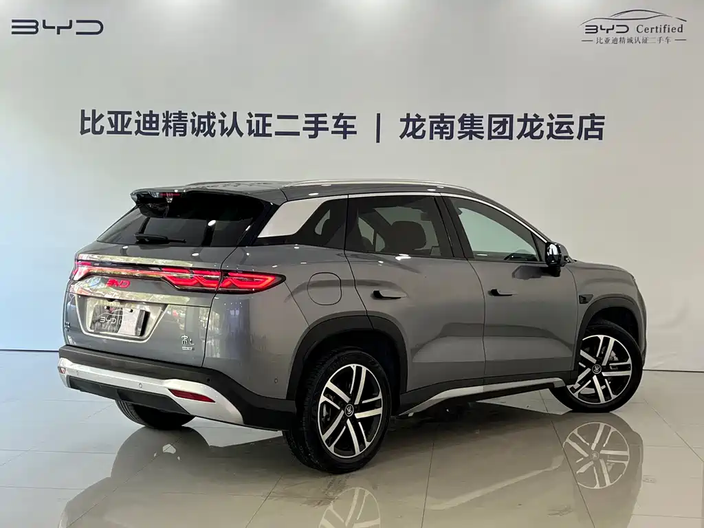 BYD Song L DM-i 2025 — фото 13