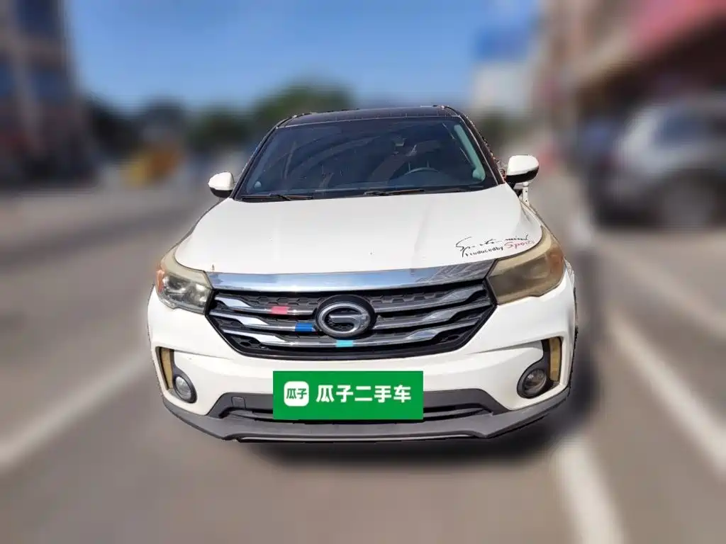 GAC Trumpchi GS4 2016 — фото 2