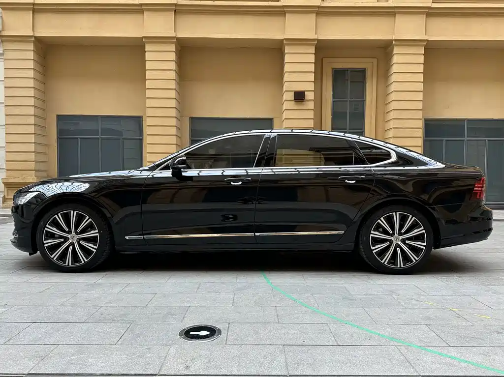 Volvo S90 2024 — фото 8