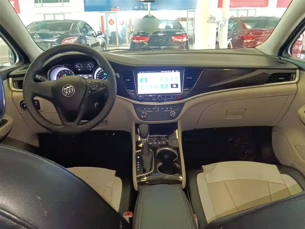 Buick Verano 2018 — фото 10