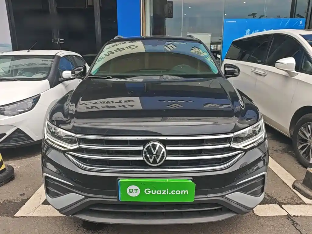 Volkswagen Tiguan L 2022