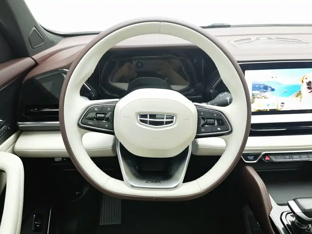 Geely Xingyue L 2022 — фото 11