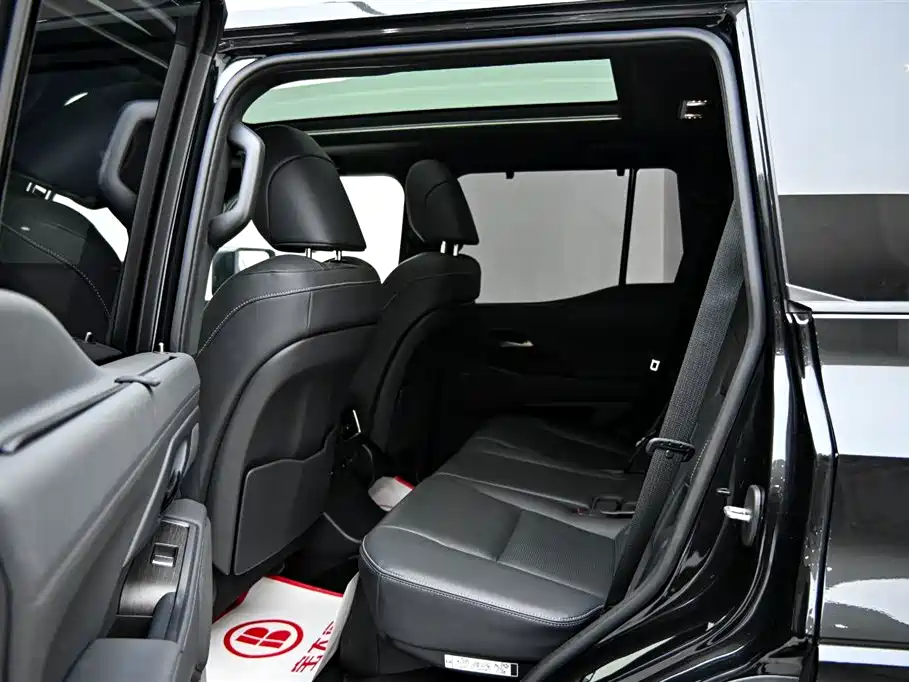 Lexus GX 2025 — фото 12