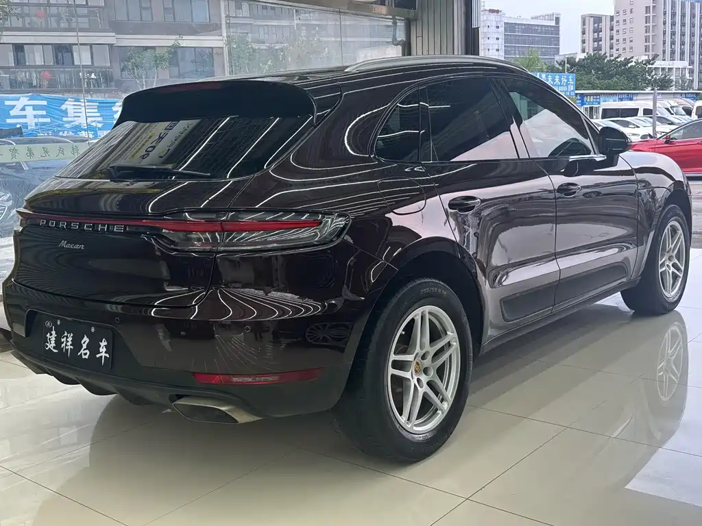 Porsche Macan 2020 — фото 4