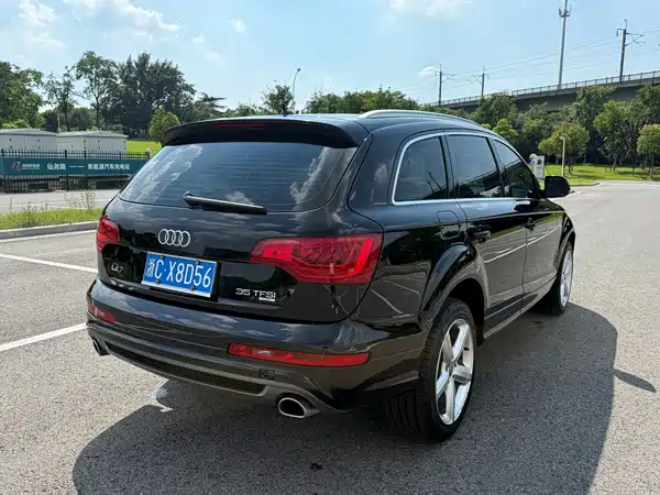 Audi Q7 2013