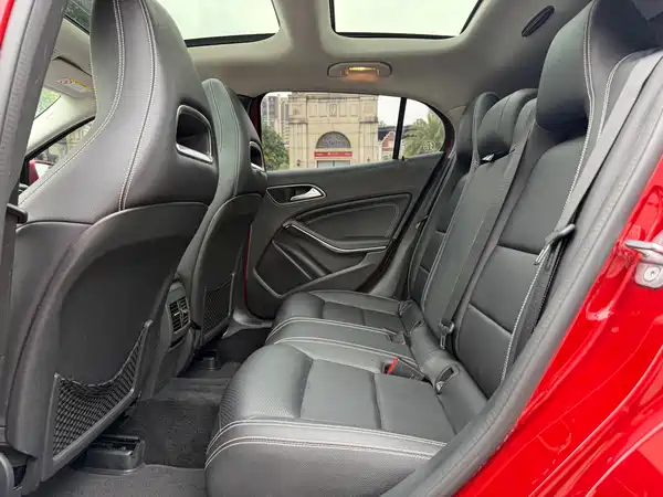 Mercedes-Benz GLA 2018