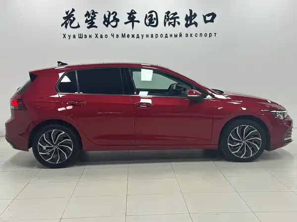 Volkswagen Golf 2021