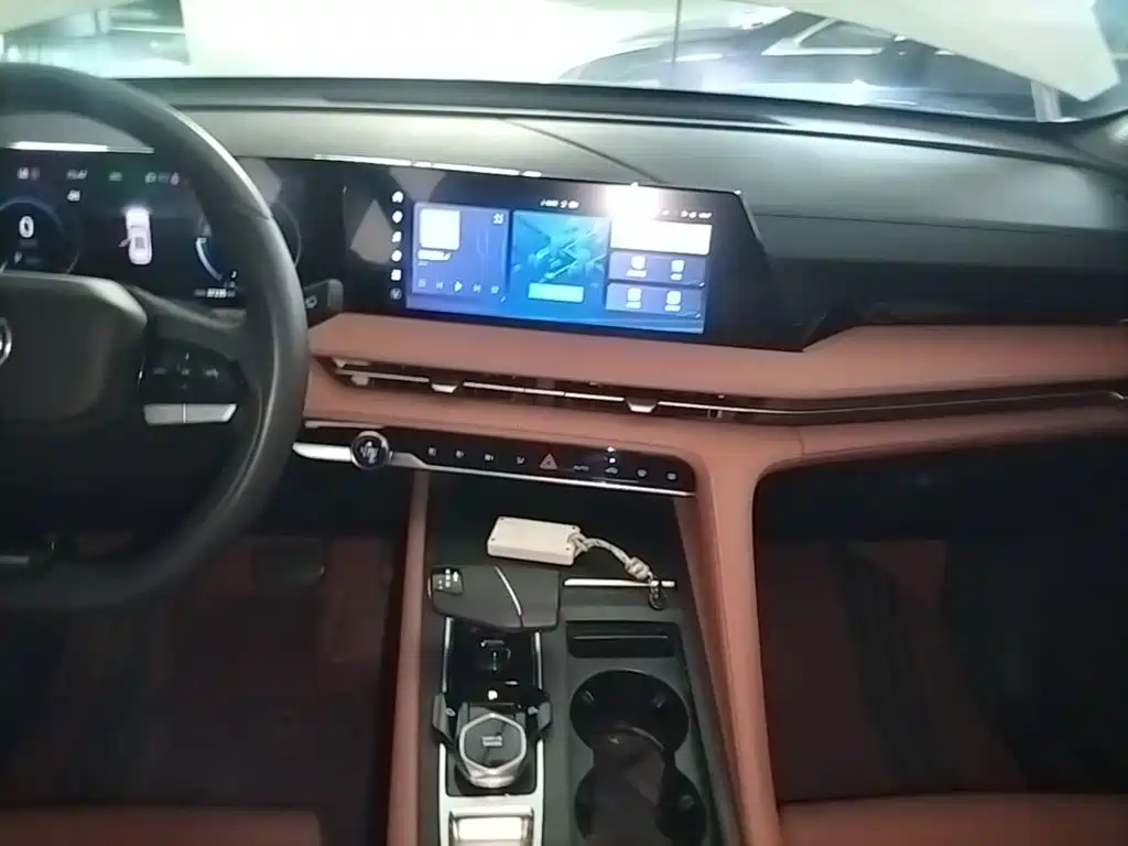 Changan CS75PLUS 2025 — фото 13