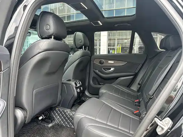 Mercedes-Benz GLC 2021
