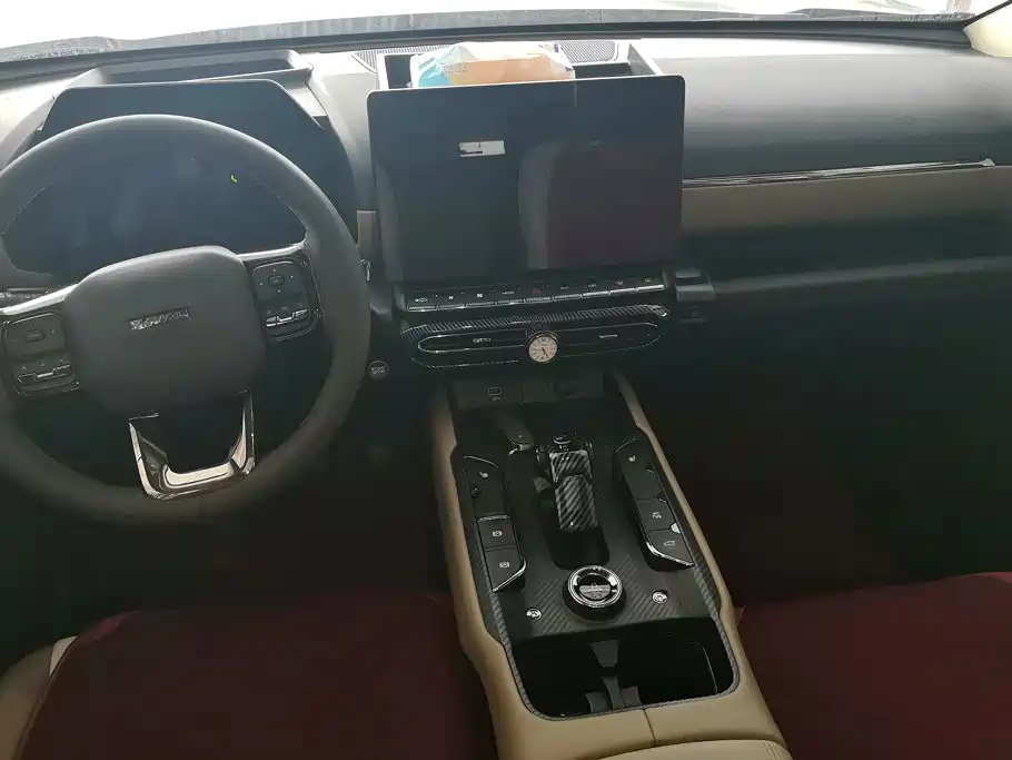 Haval Big Dog PLUS New Energy 2023 — фото 12