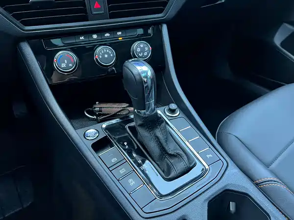 Volkswagen Bora 2023