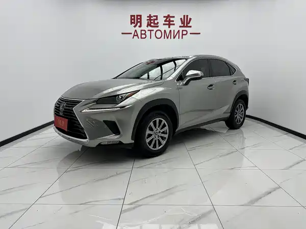 Lexus NX 2020