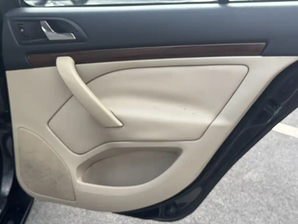 Skoda Octavia 2013 — фото 13