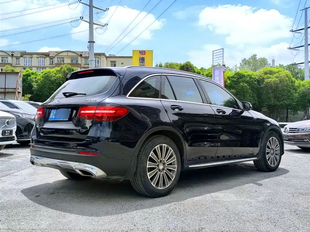 Mercedes-Benz GLC 2016