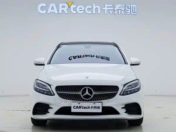 Mercedes-Benz C-Class 2019