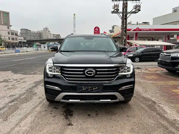 GAC Trumpchi GS8 2017