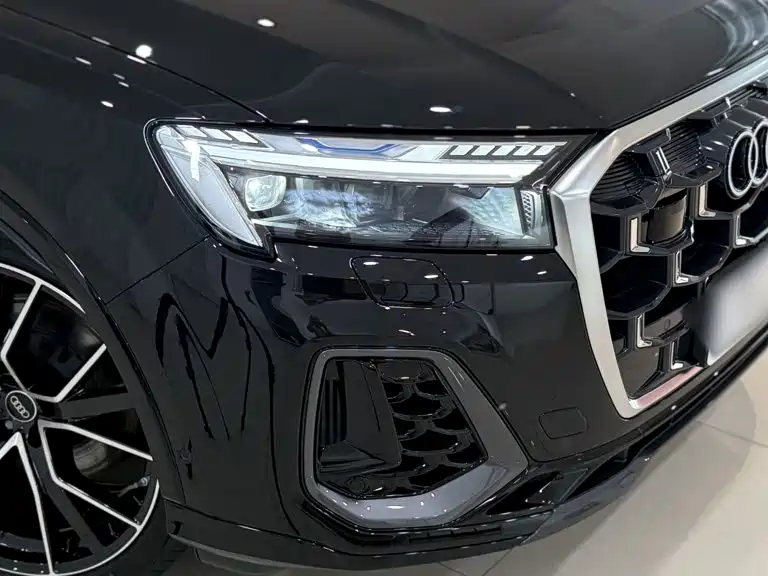 Audi Q7 2025