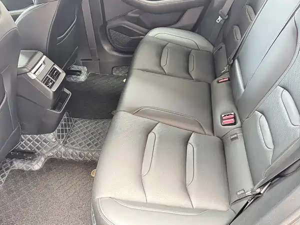 Geely Binyue 2024