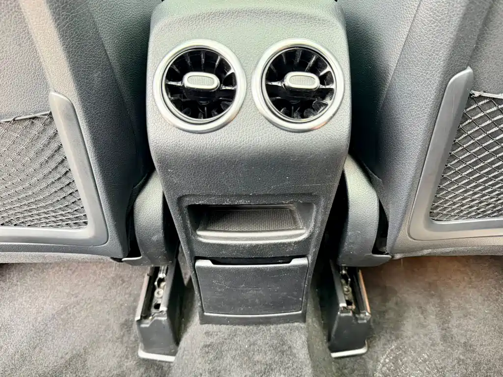 Mercedes-Benz GLB 2020 — фото 20