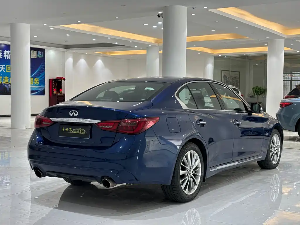 Infiniti Q50L 2019 — фото 4