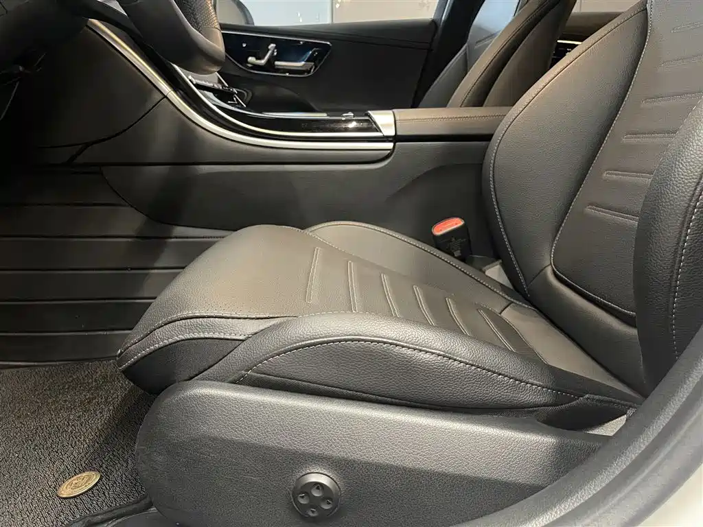 Mercedes-Benz C-Class New Energy 2023 — фото 26