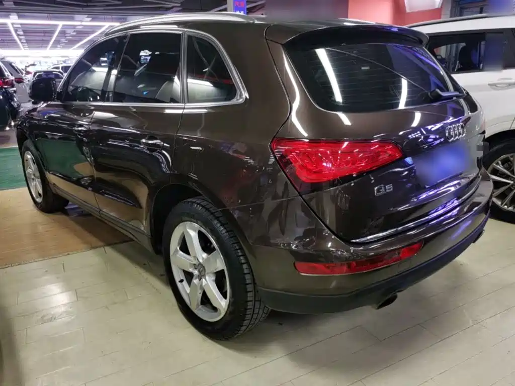 Audi Q5 2016 — фото 14