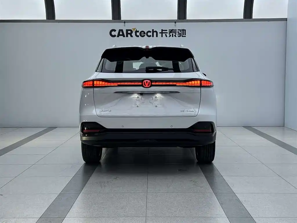 Changan CS75 PLUS — фото 4